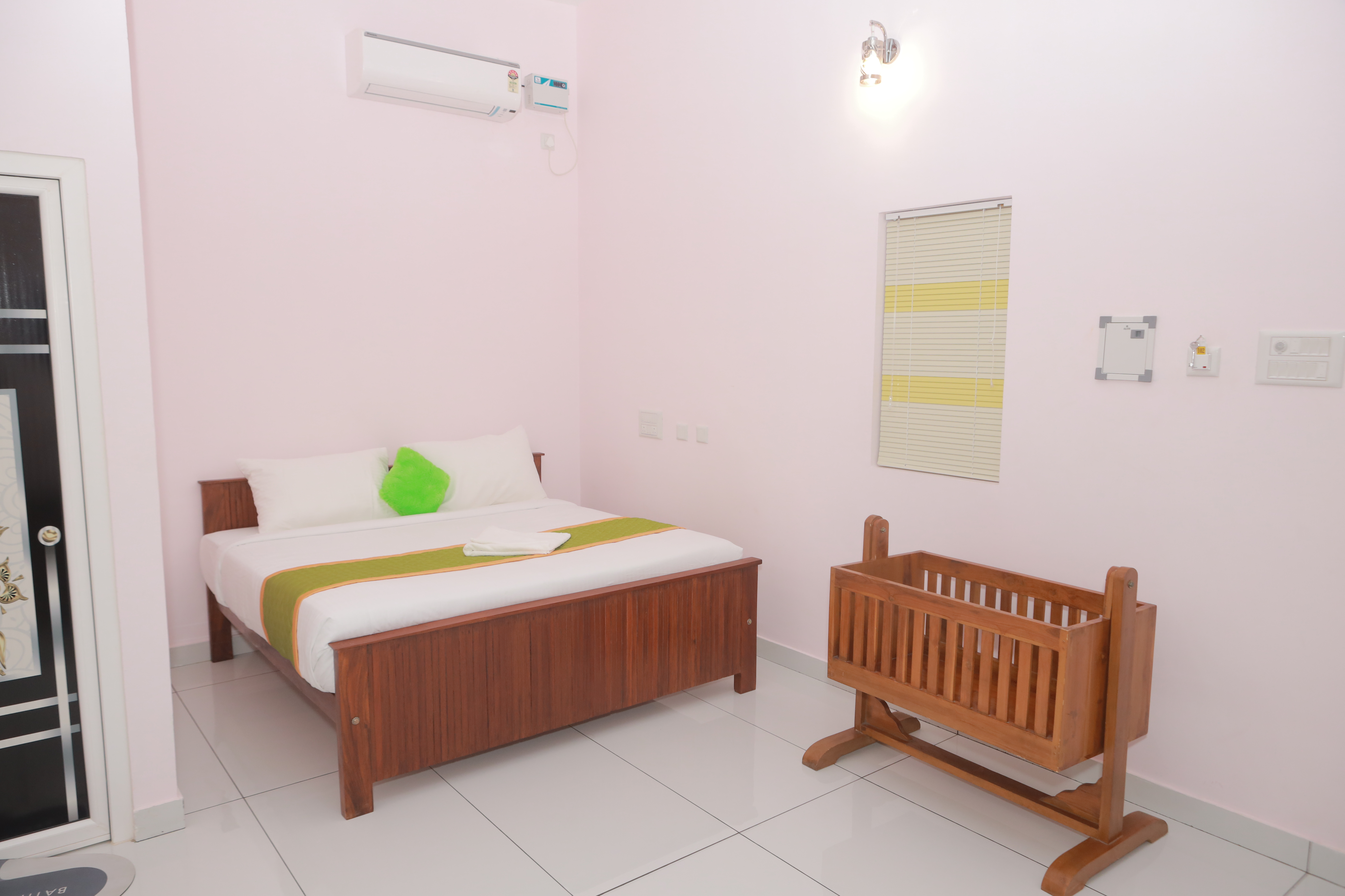 Non-Swimming Room